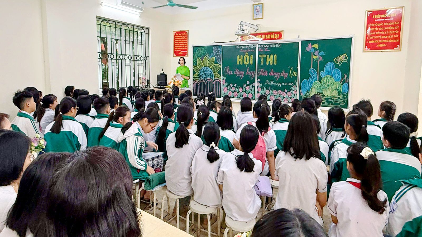 Trường Tiểu học Hiến Nam, phường Phố Hiến tổ chức Hội thi “Đọc đúng, hay – Viết đúng, đẹp (L/N)” chào mừng Ngày Nhà giáo Việt Nam 20/11.