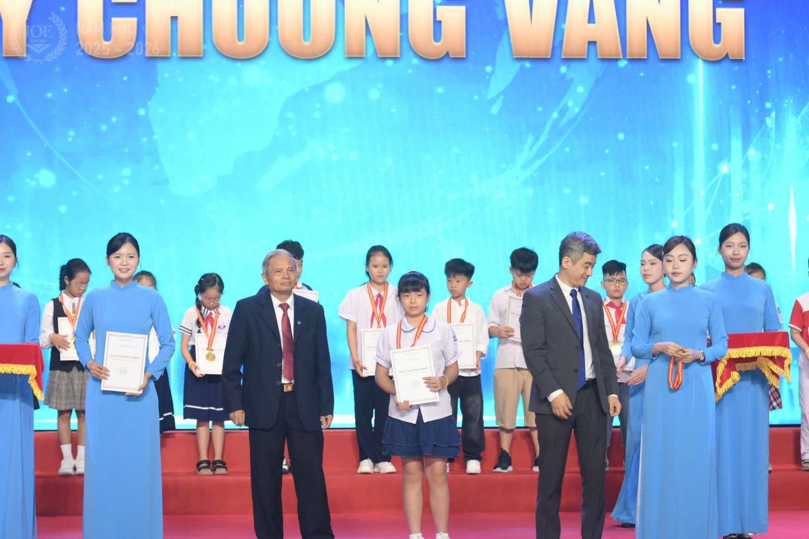 LỄ VINH DANH VÀ TRAO GIẢI QUỐC GIA - TỰ HÀO THÀNH TÍCH IOE